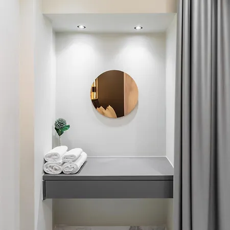 The Martini By Halu! - Modern In The Center Appartement Thessalonique