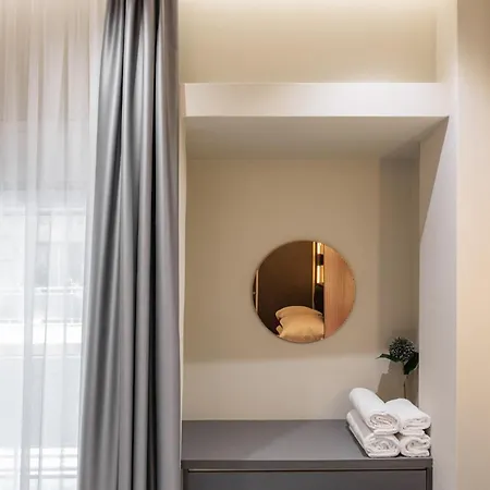 The Martini By Halu! - Modern In The Center