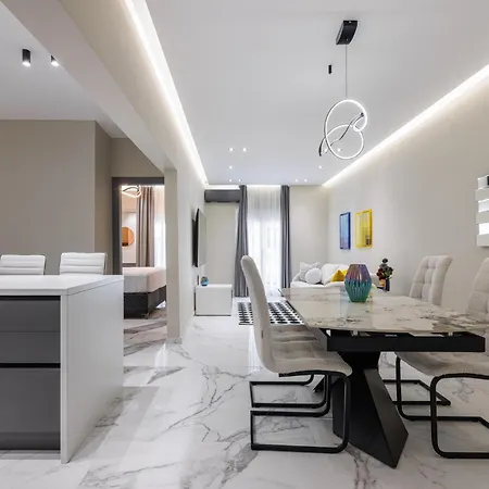 The Martini By Halu! - Modern In The Center Appartement Thessalonique