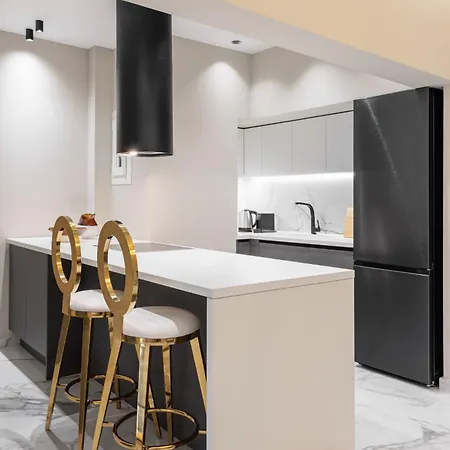 The Martini By Halu! - Modern In The Center Apartament