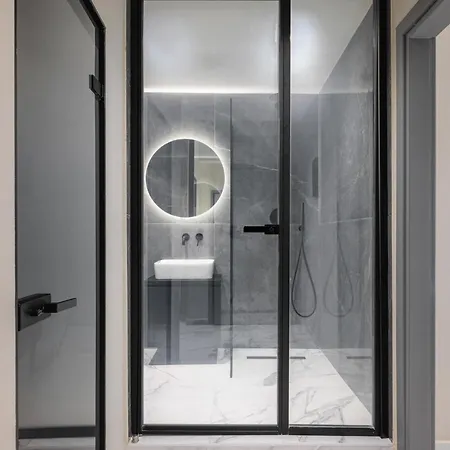 The Martini By Halu! - Modern In The Center Appartement Thessalonique