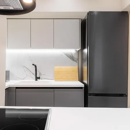 The Martini By Halu! - Modern In The Center Apartment *