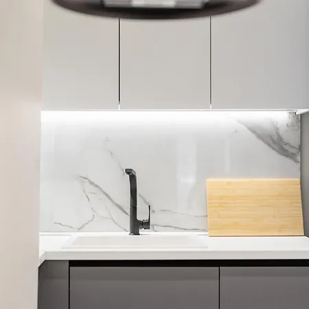 The Martini By Halu! - Modern In The Center *