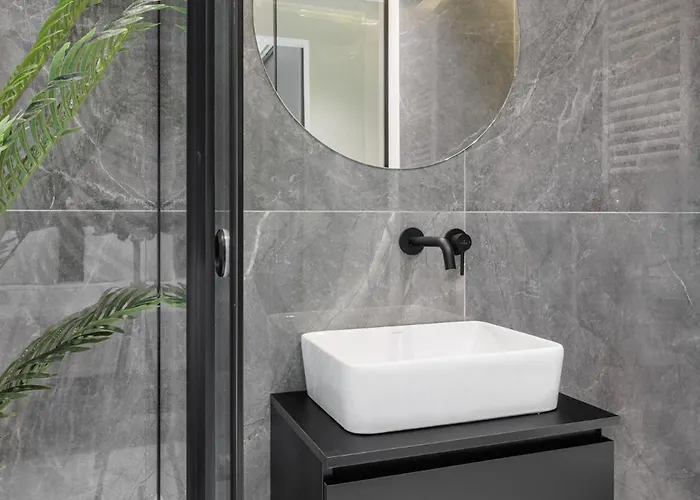 The Martini By Halu! - Modern In The Center 公寓